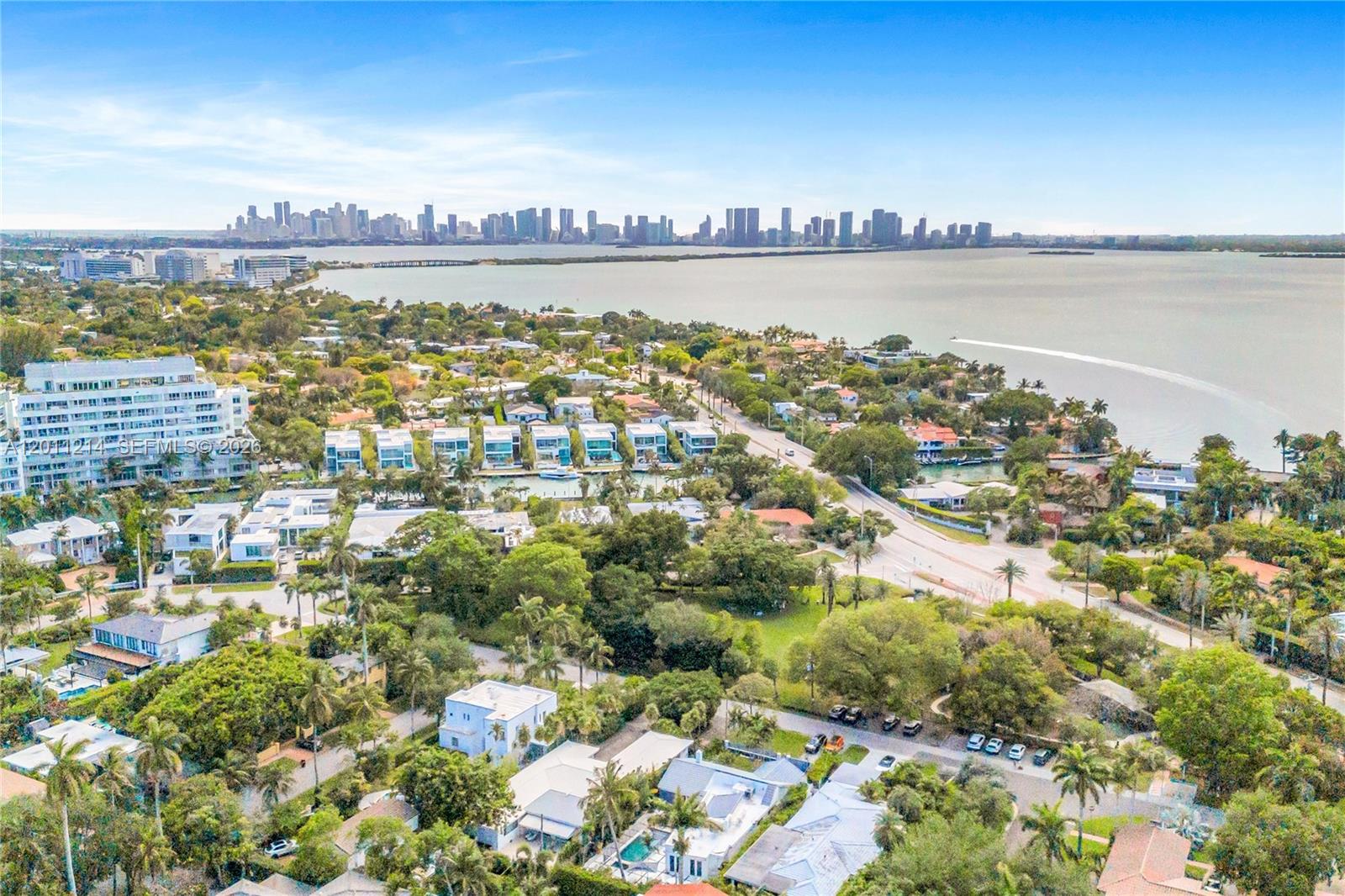 4975 Delaware Ave Miami Beach, FL 33140