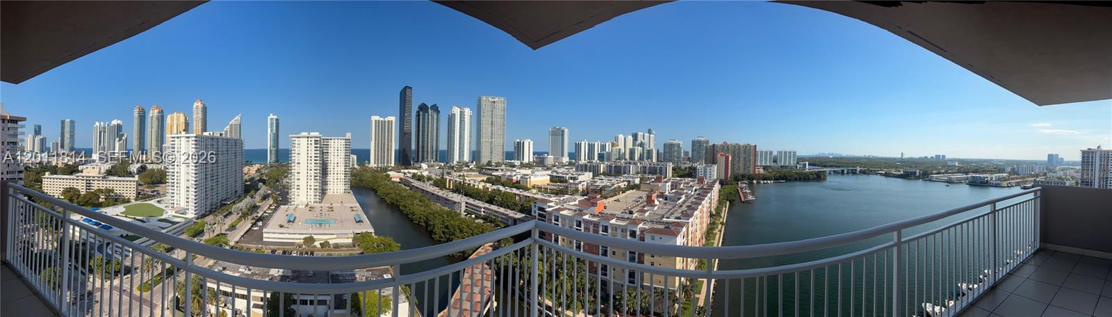 image Winston Towers 1000