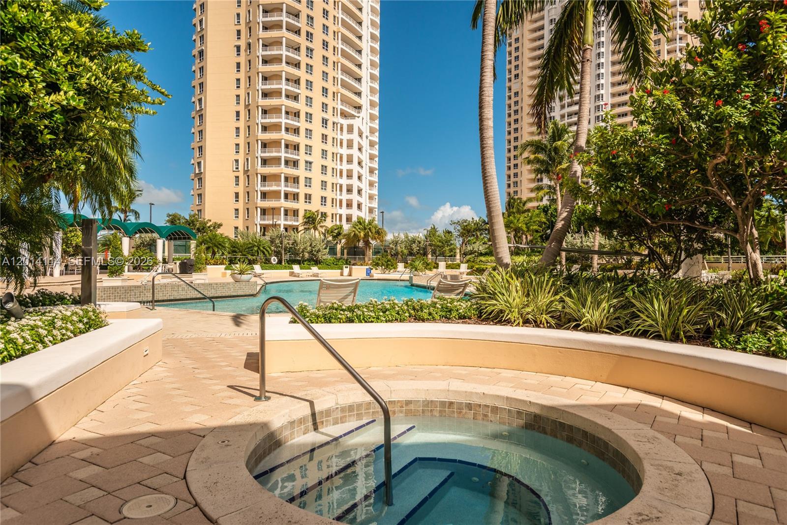 888 Brickell Key Dr #211 Miami, FL 33131