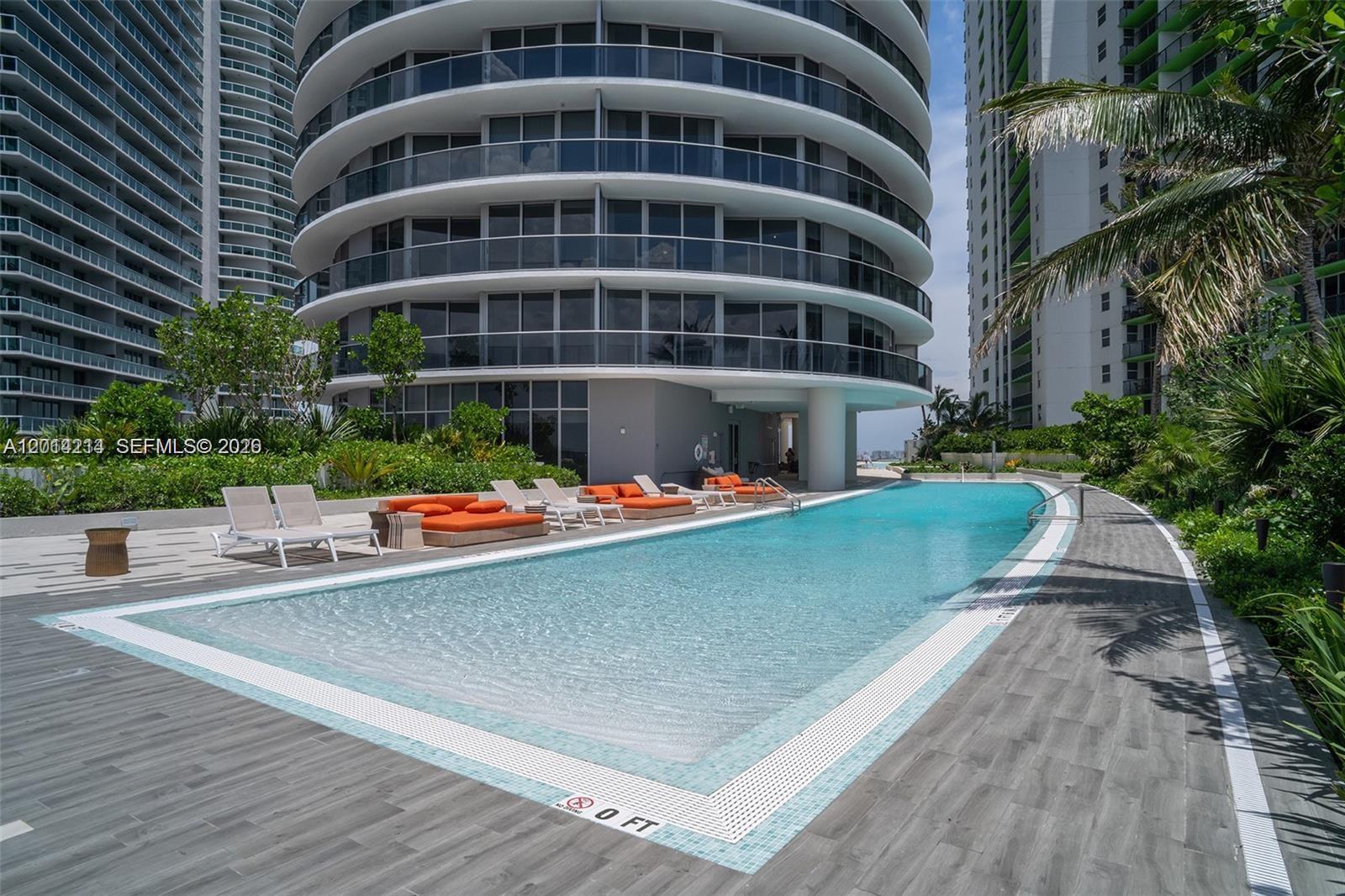 image Aria on the Bay21