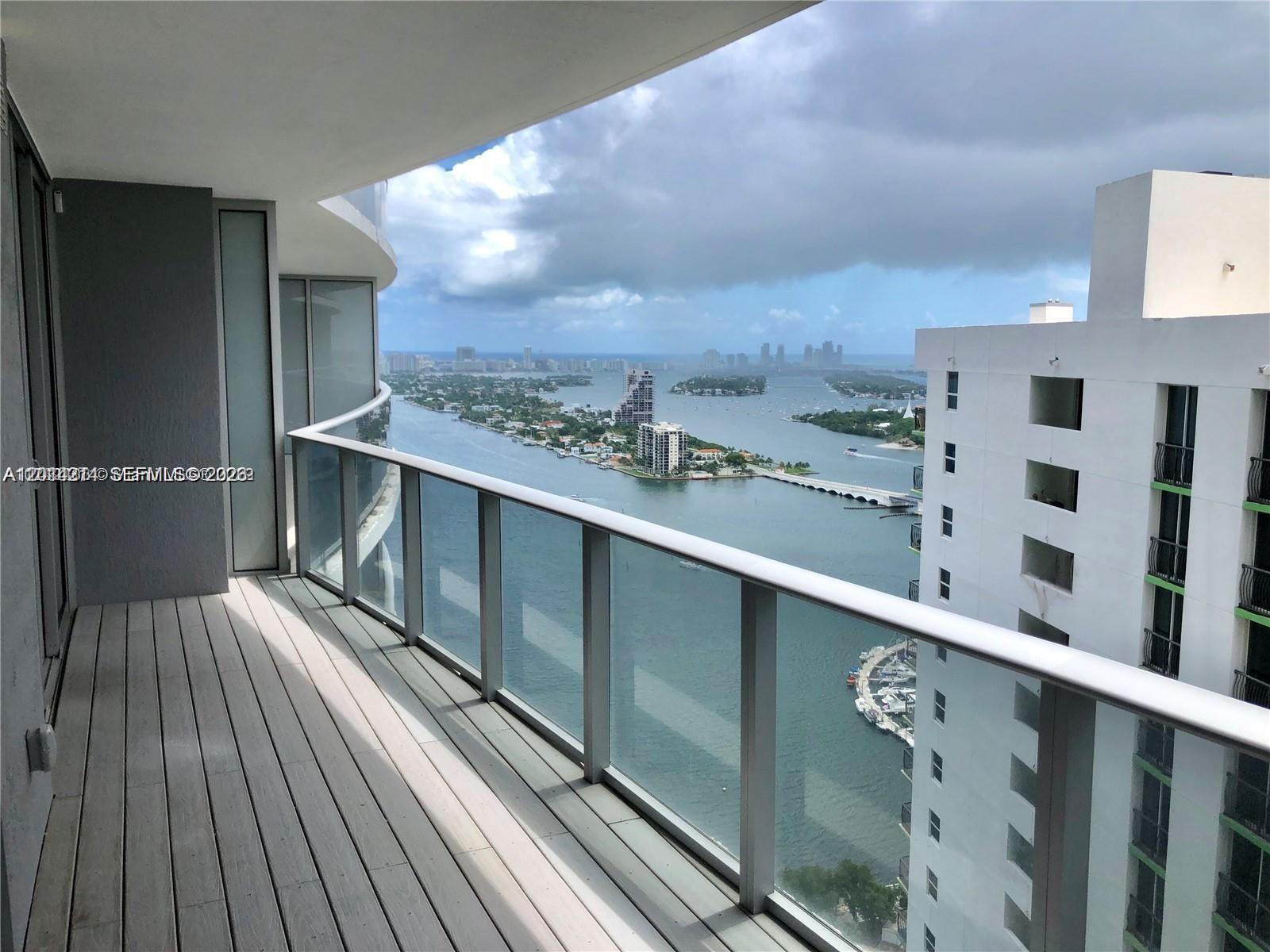 image Aria on the Bay27