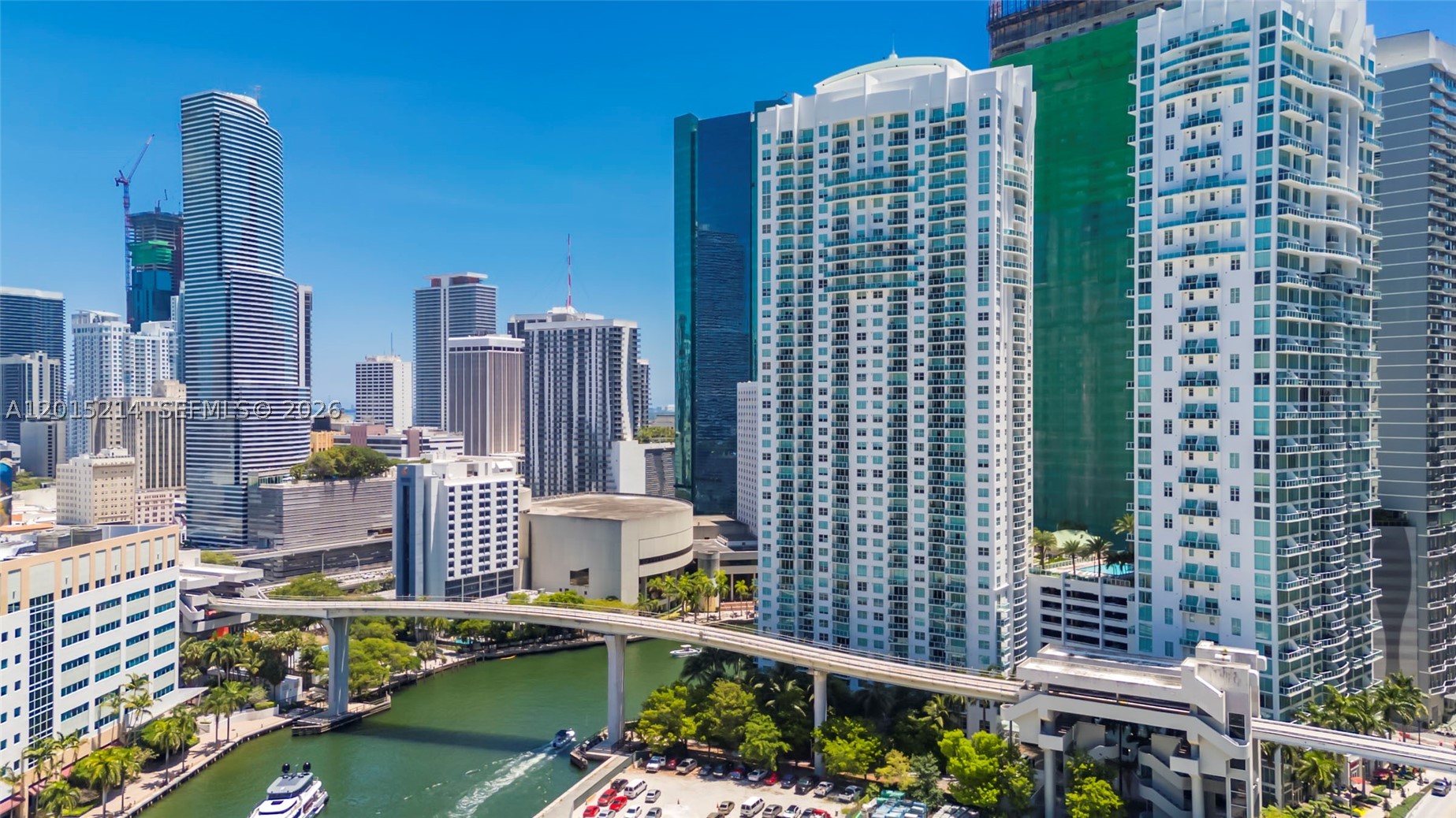 image Brickell on the River North44