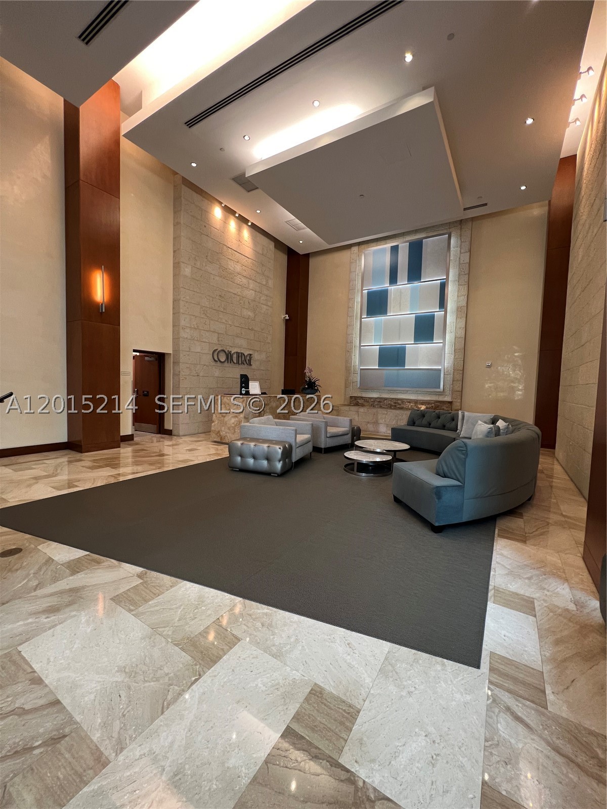 image Brickell on the River North47