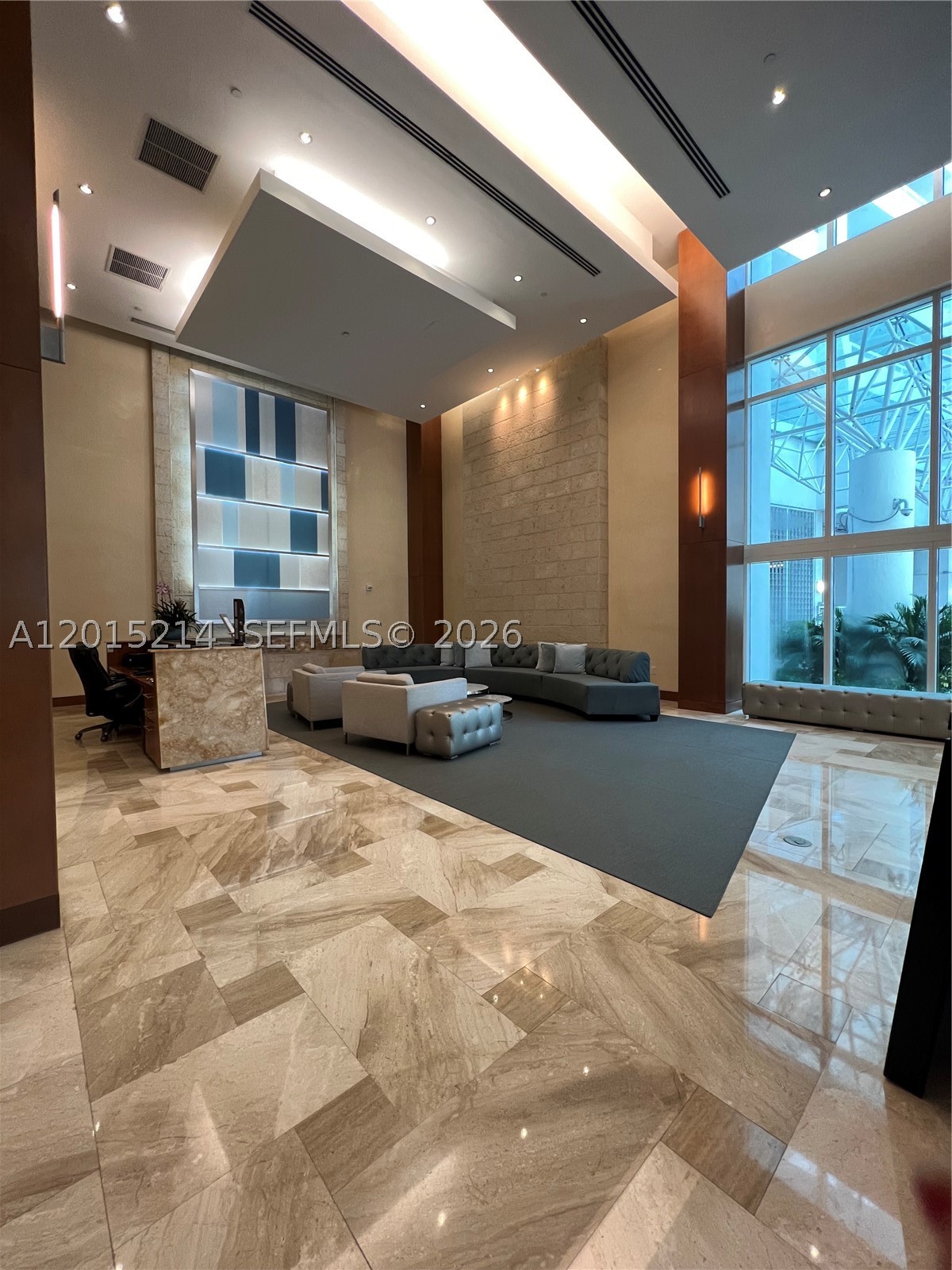 image Brickell on the River North49