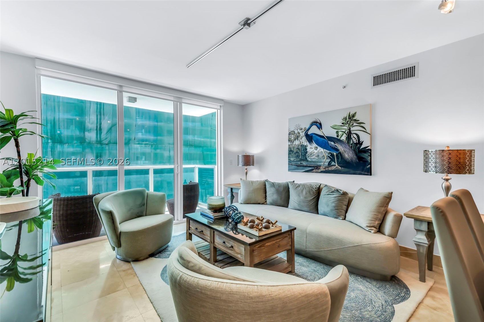 image Brickell on the River North5
