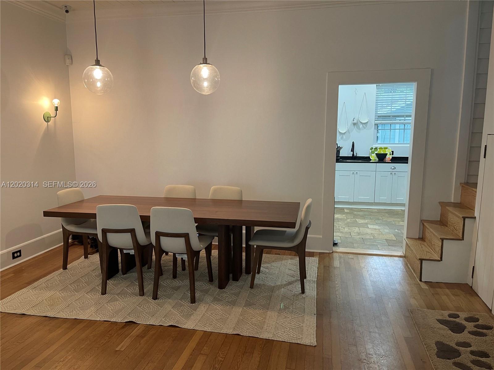 27 NE 49th St Miami, FL 33137