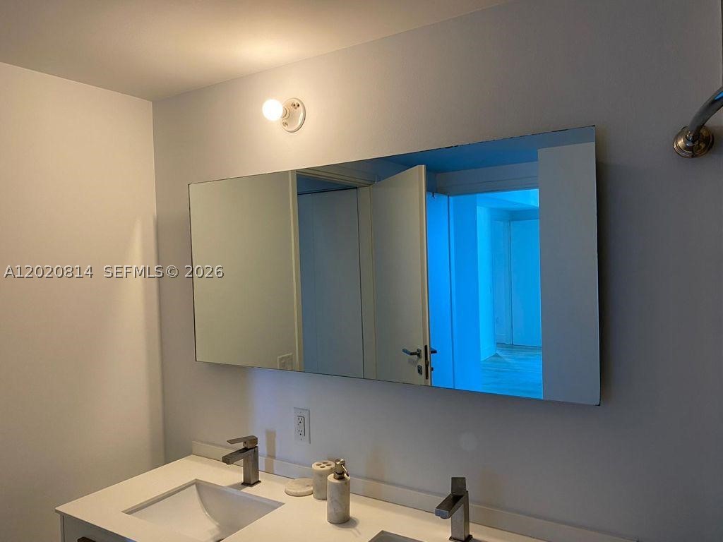 image Brickell House5