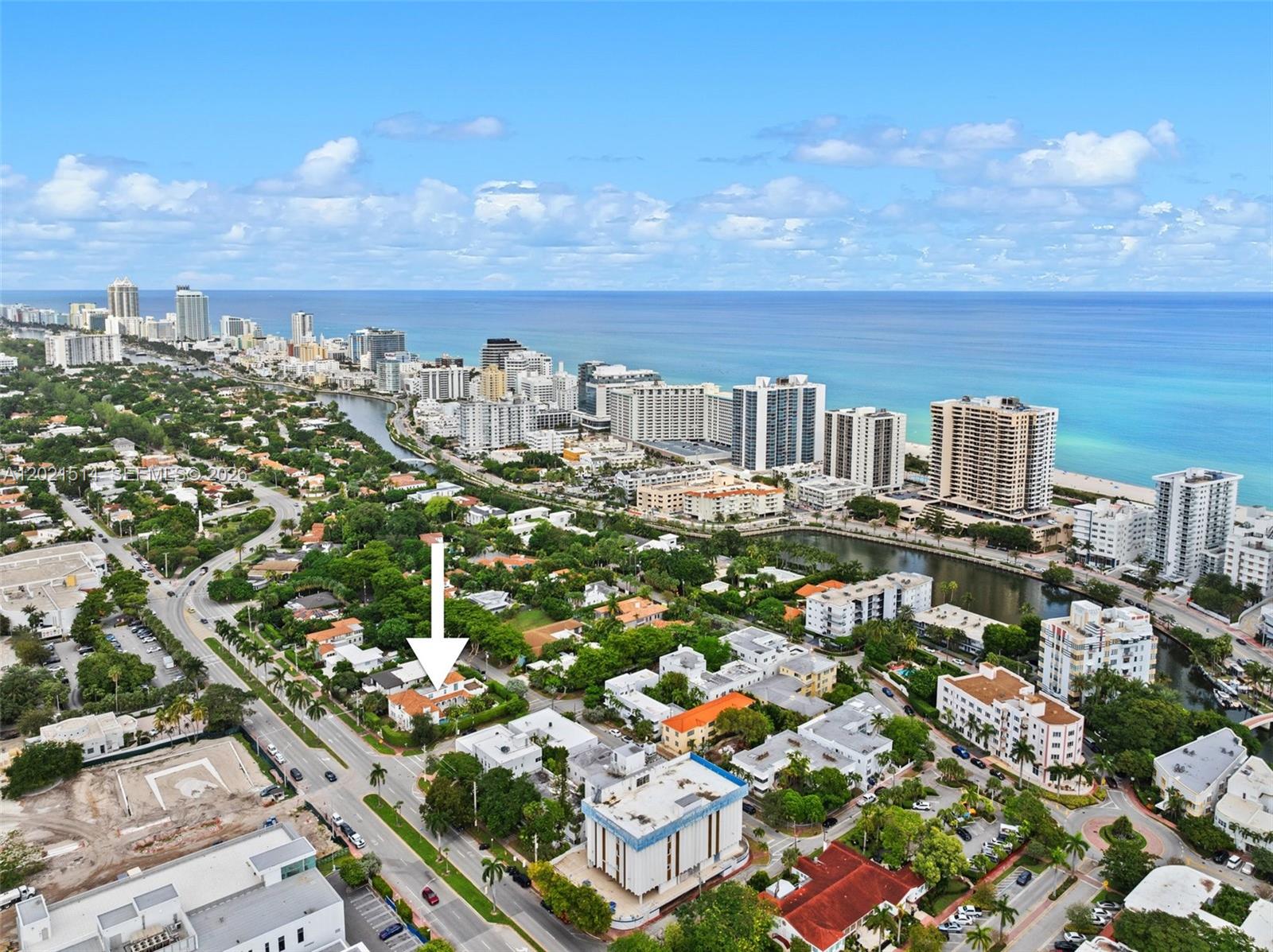 2501 Pine Tree Dr Miami Beach, FL 33140
