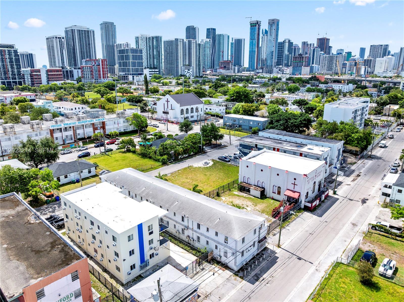 1829 NW 2nd Ct Miami, FL 33136