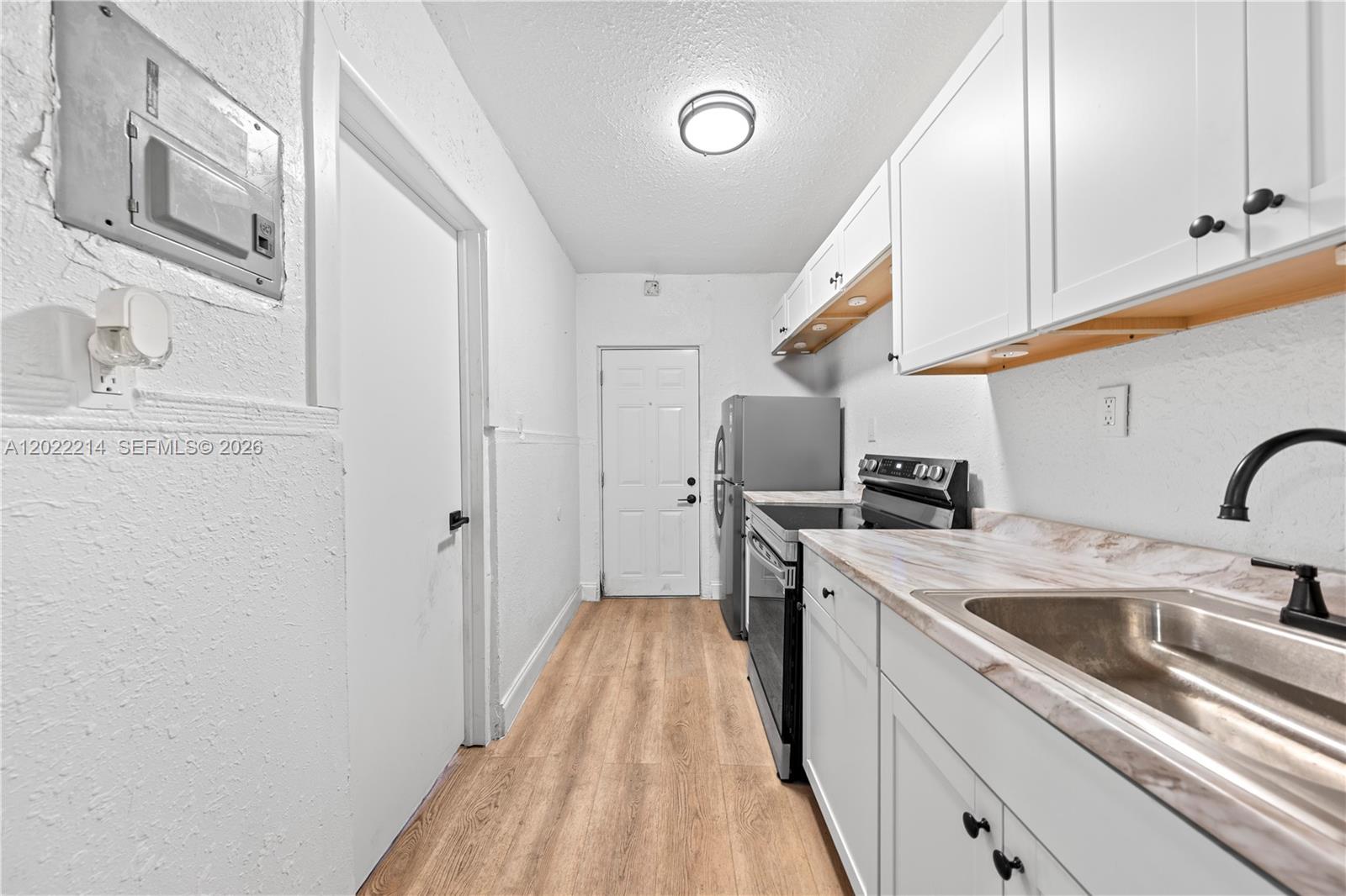 1829 NW 2nd Ct Miami, FL 33136