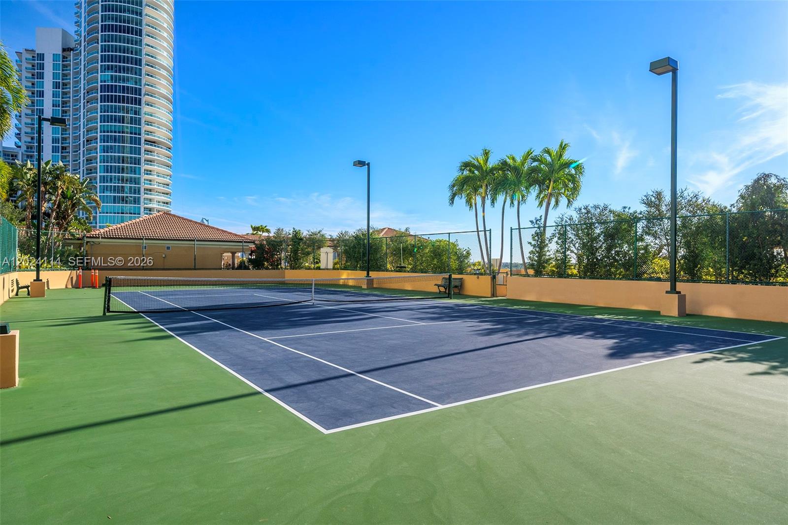 90 Alton Rd #1405 Miami Beach, FL 33139