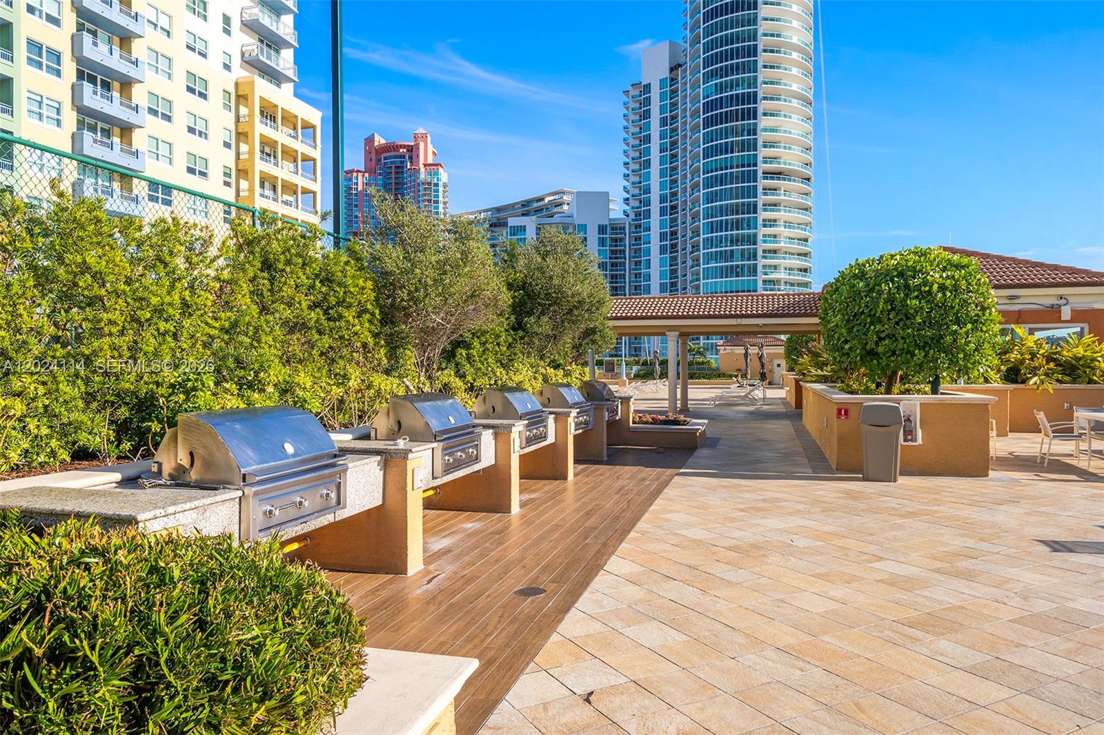90 Alton Rd #1405 Miami Beach, FL 33139