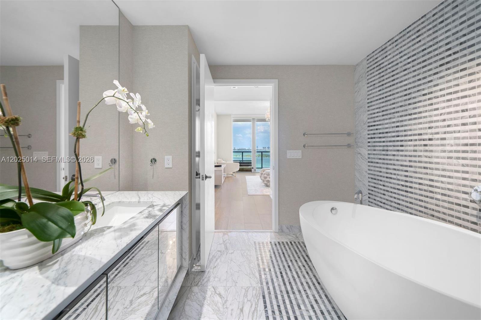 image Elysee Miami40