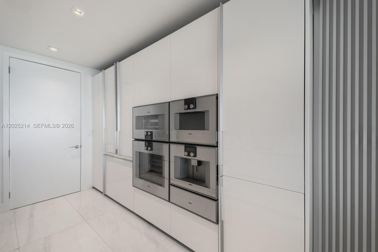 10203 Collins Ave #403 Bal Harbour, FL 33154