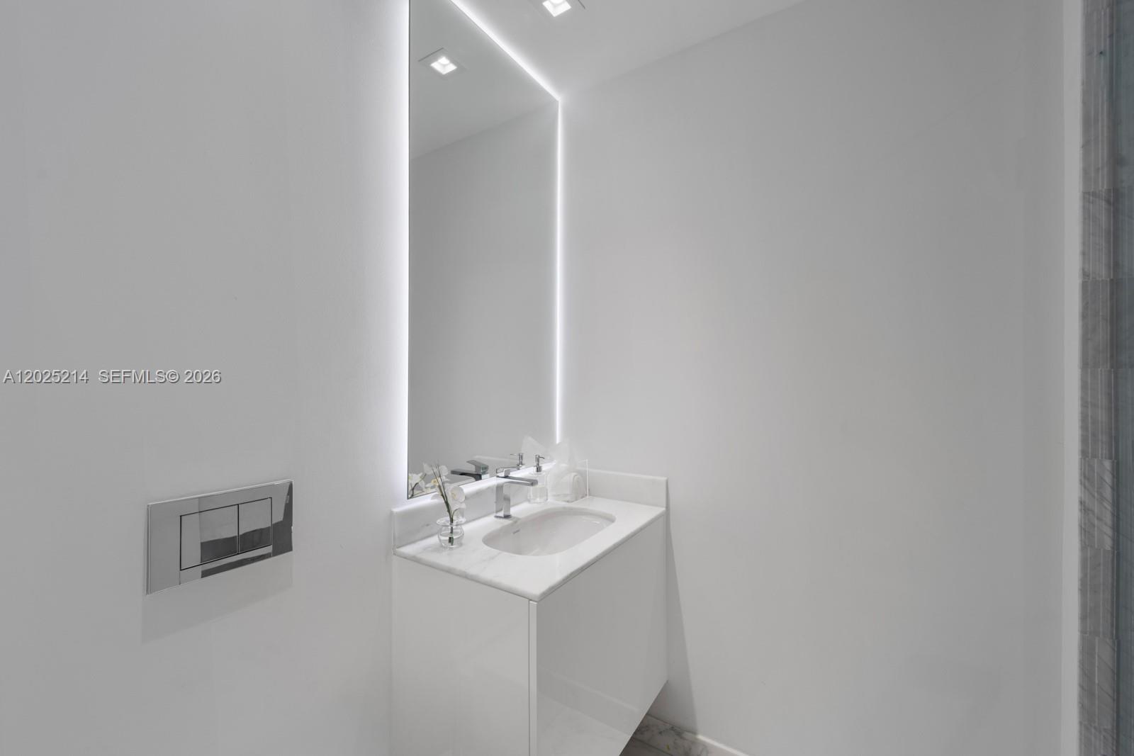 10203 Collins Ave #403 Bal Harbour, FL 33154