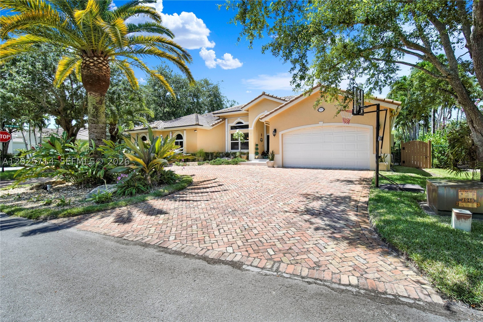 9563 SW 123rd Ter Miami, FL 33176