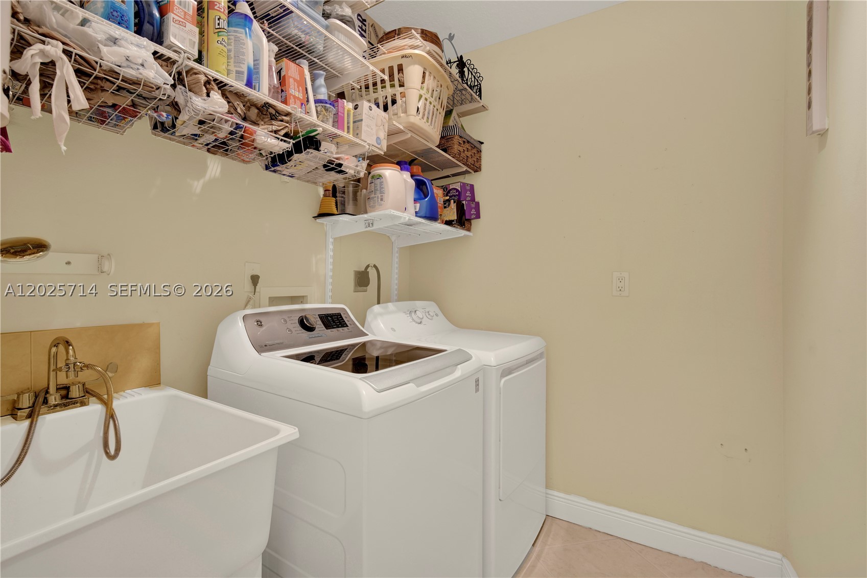 9563 SW 123rd Ter Miami, FL 33176