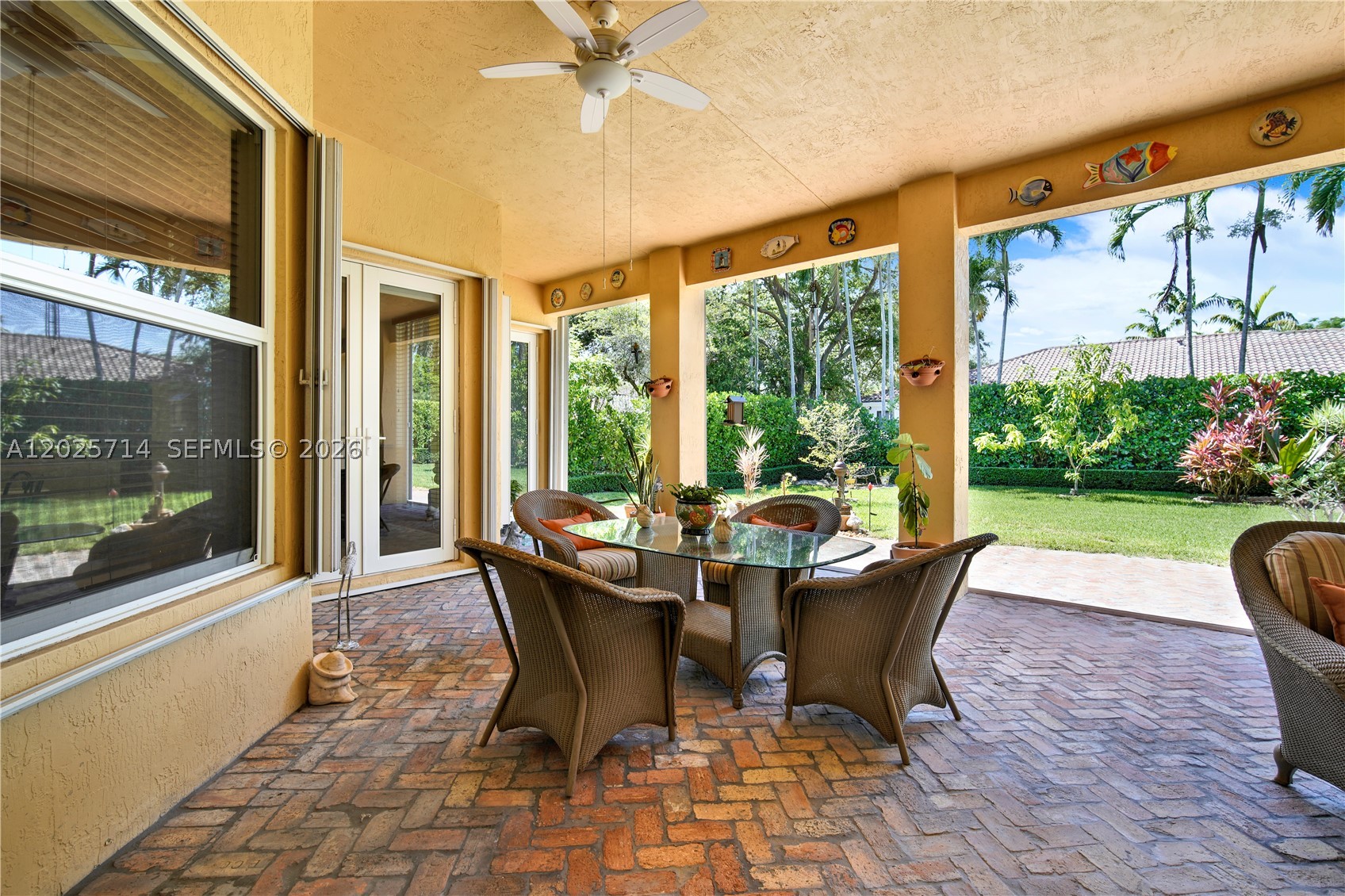 9563 SW 123rd Ter Miami, FL 33176