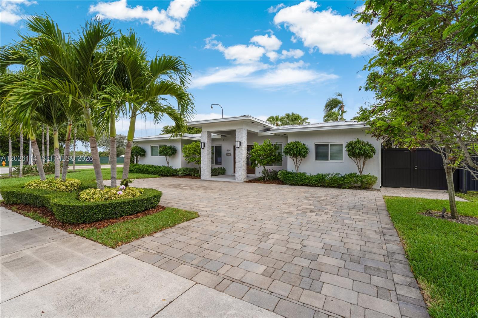 9641 SW 66th St Miami, FL 33173
