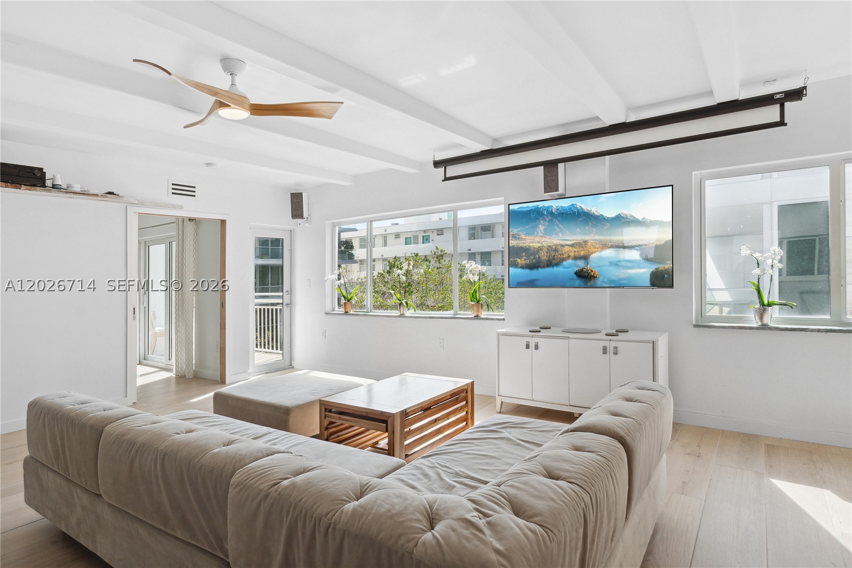 325 Ocean Dr #502 Miami Beach, FL 33139