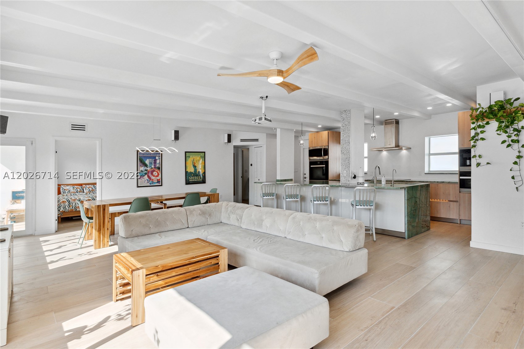 325 Ocean Dr #502 Miami Beach, FL 33139