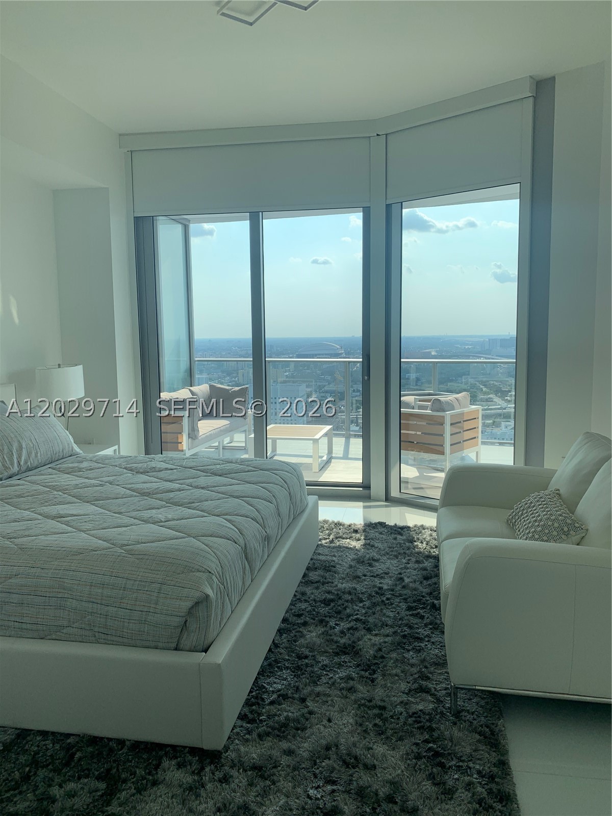 image Paramount Miami Worldcenter5