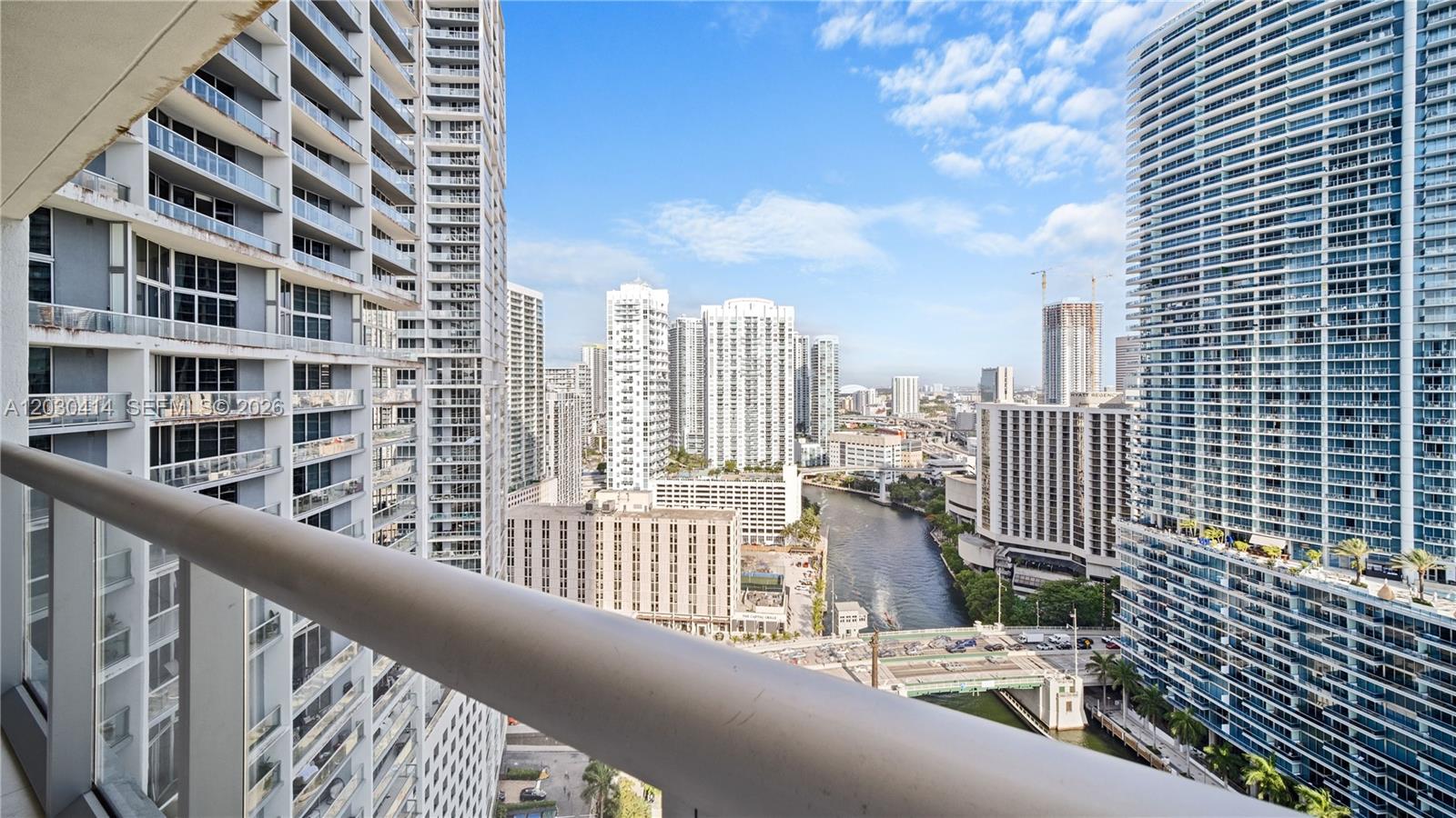 465 Brickell Ave #2704