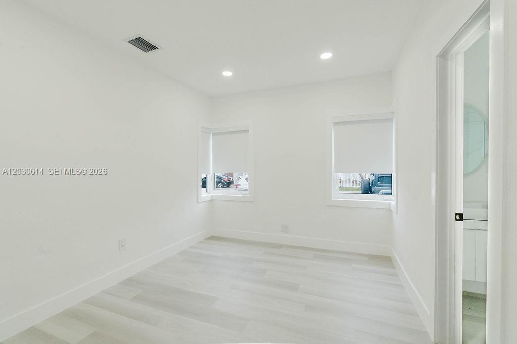 2101 SW 16th Ter Miami, FL 33145