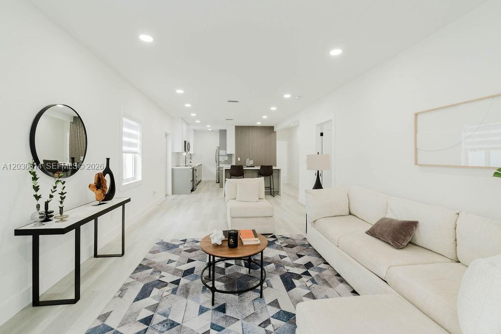 2101 SW 16th Ter Miami, FL 33145