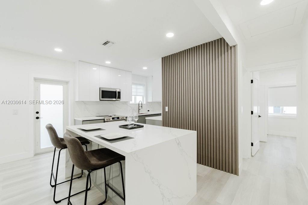 2101 SW 16th Ter Miami, FL 33145
