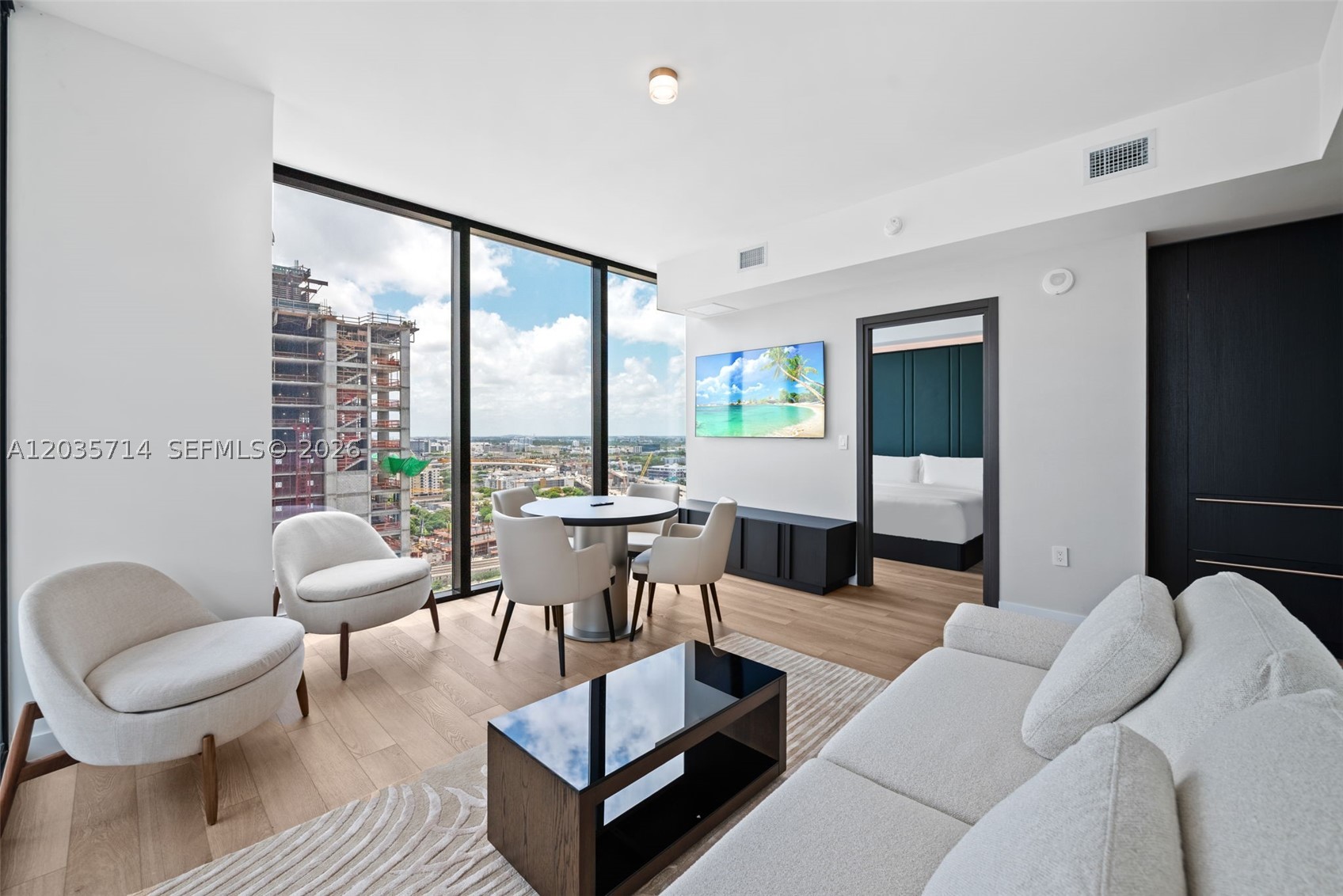 image E11EVEN Hotel & Residences30