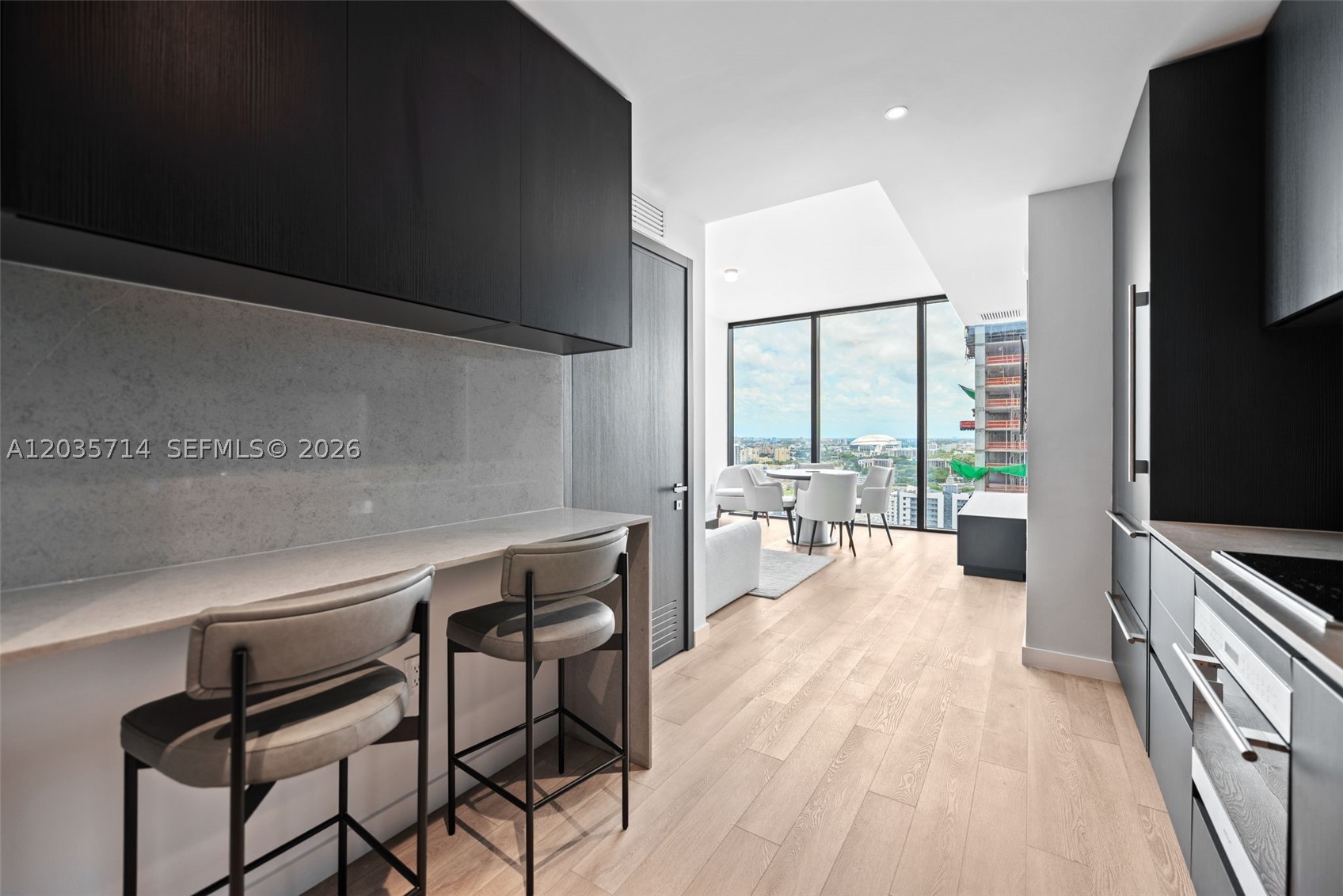 image E11EVEN Hotel & Residences44