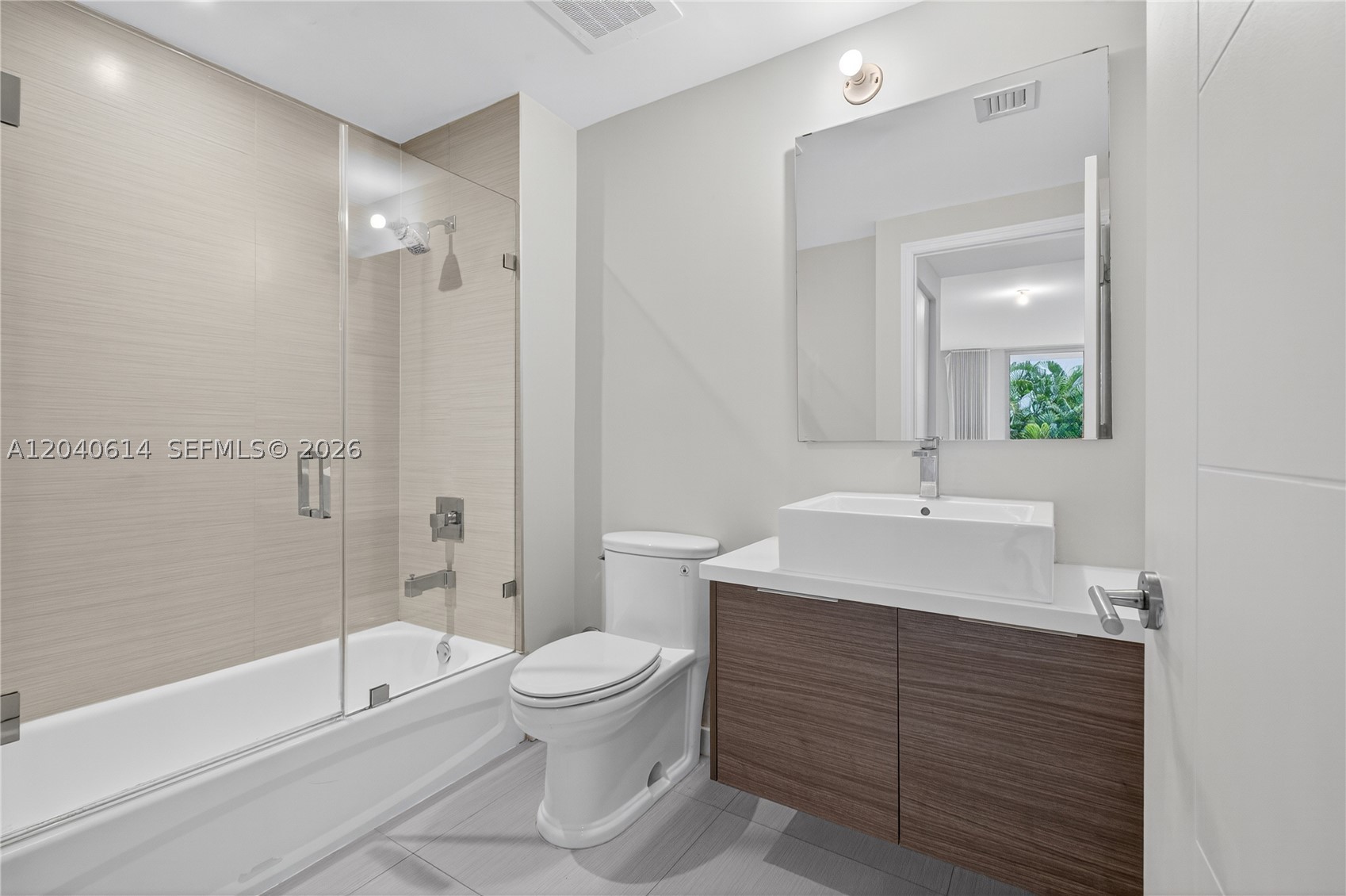 image Brickell Ten12