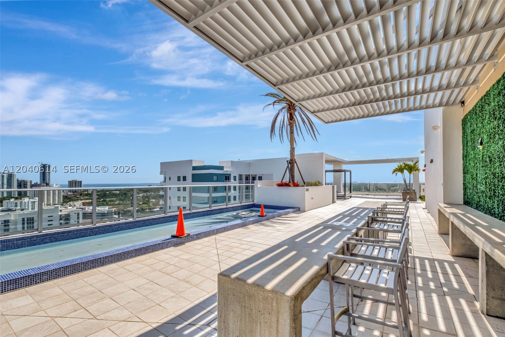 image Brickell Ten25