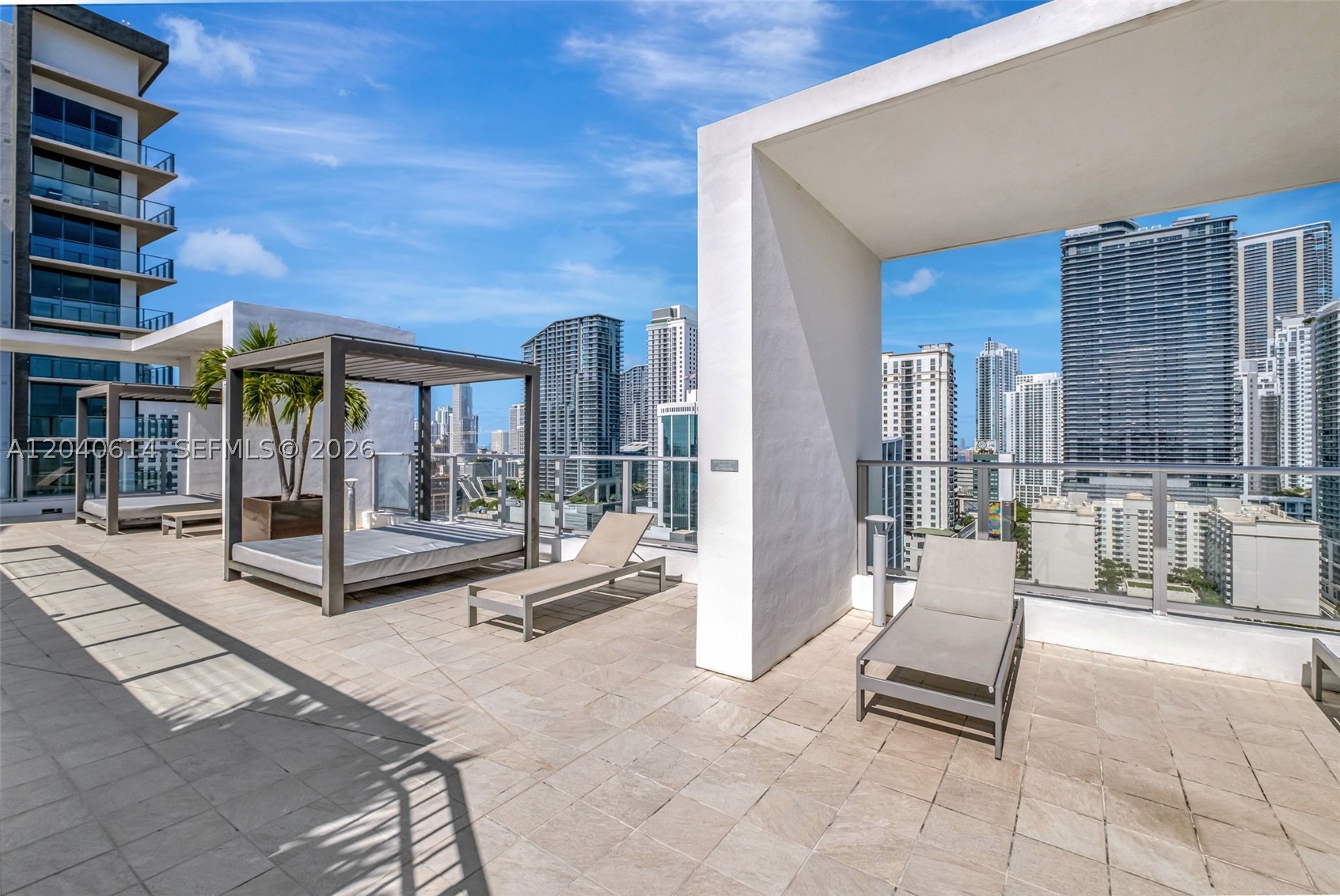 image Brickell Ten26