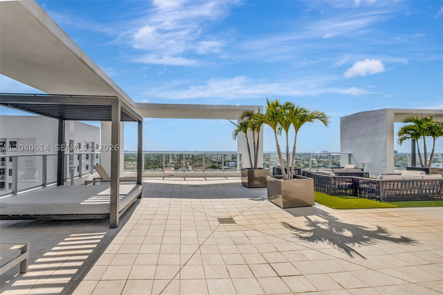 image Brickell Ten27