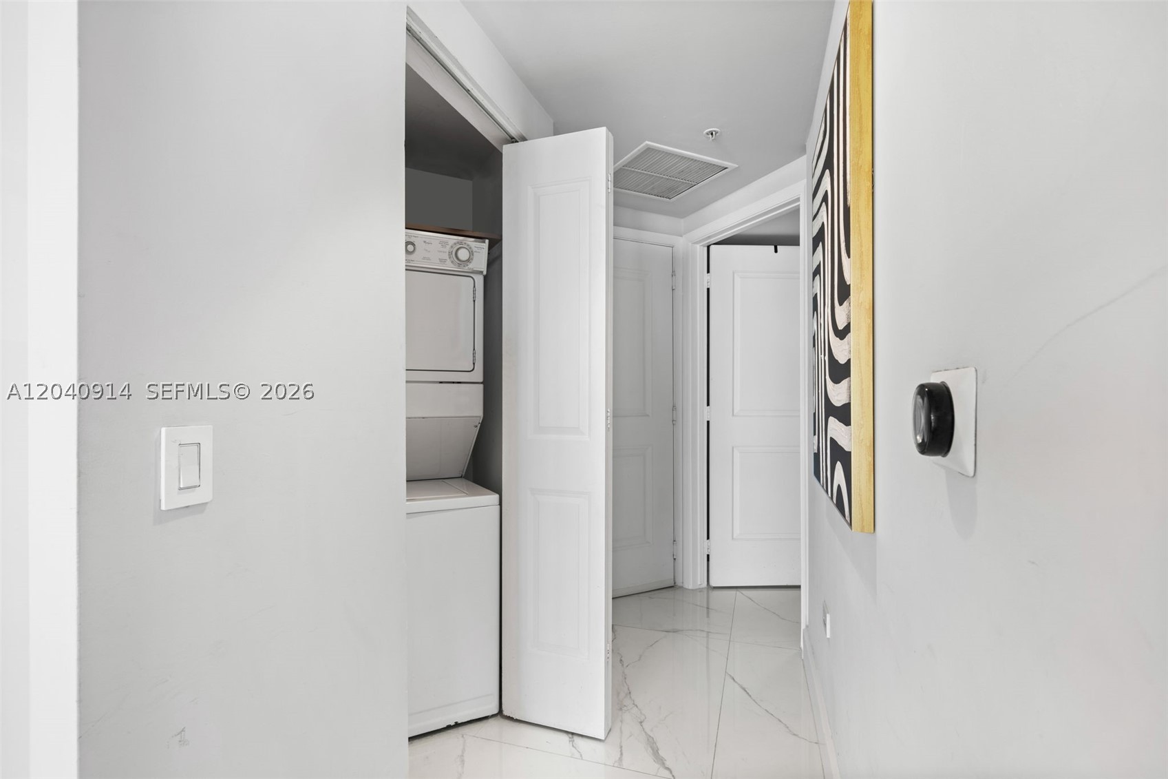 image Platinum Condominium11
