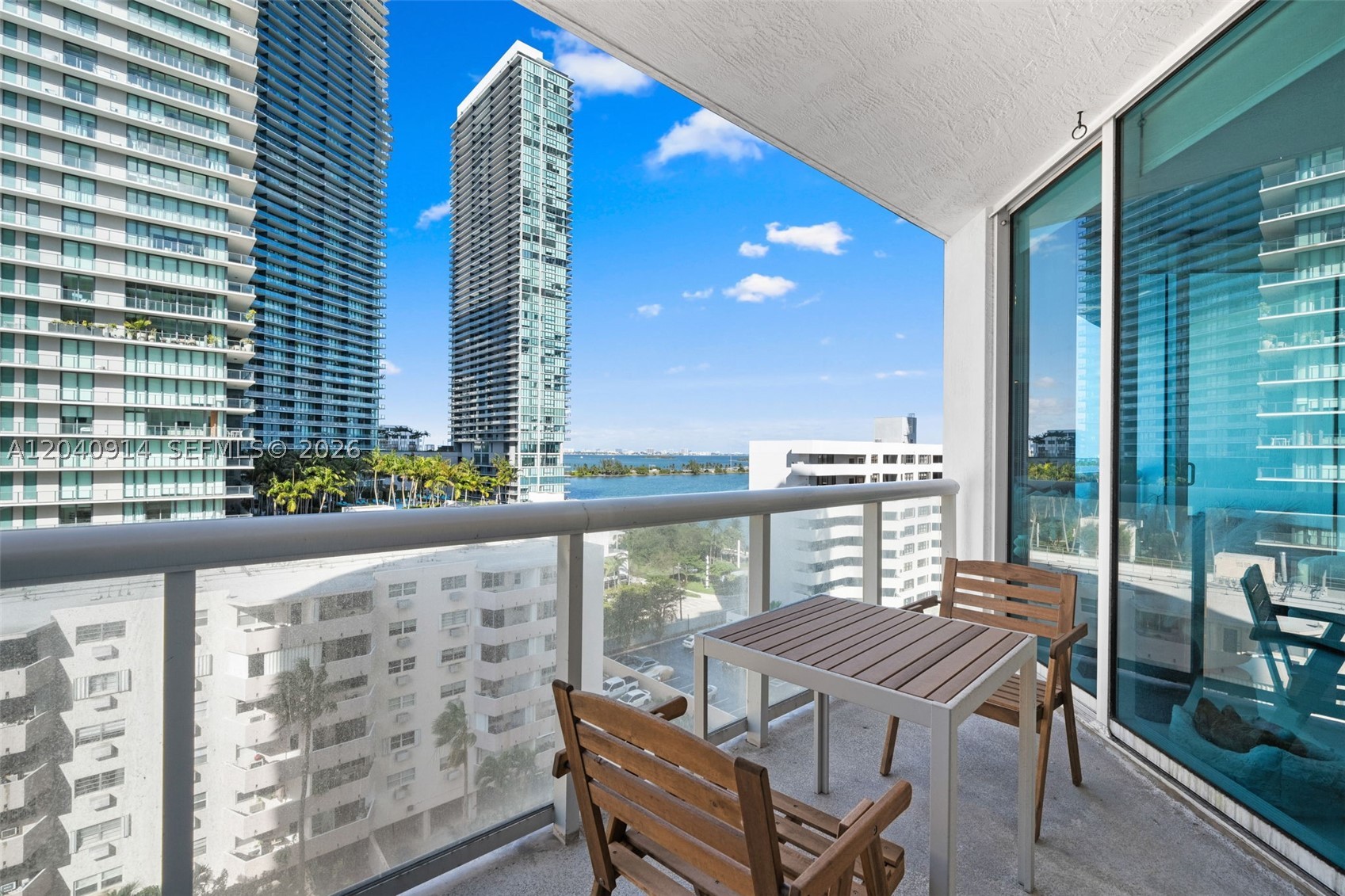 image Platinum Condominium14