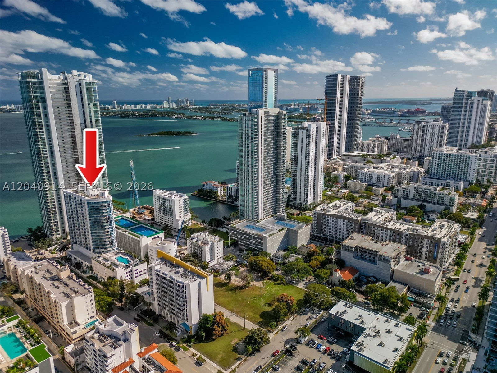 image Platinum Condominium25