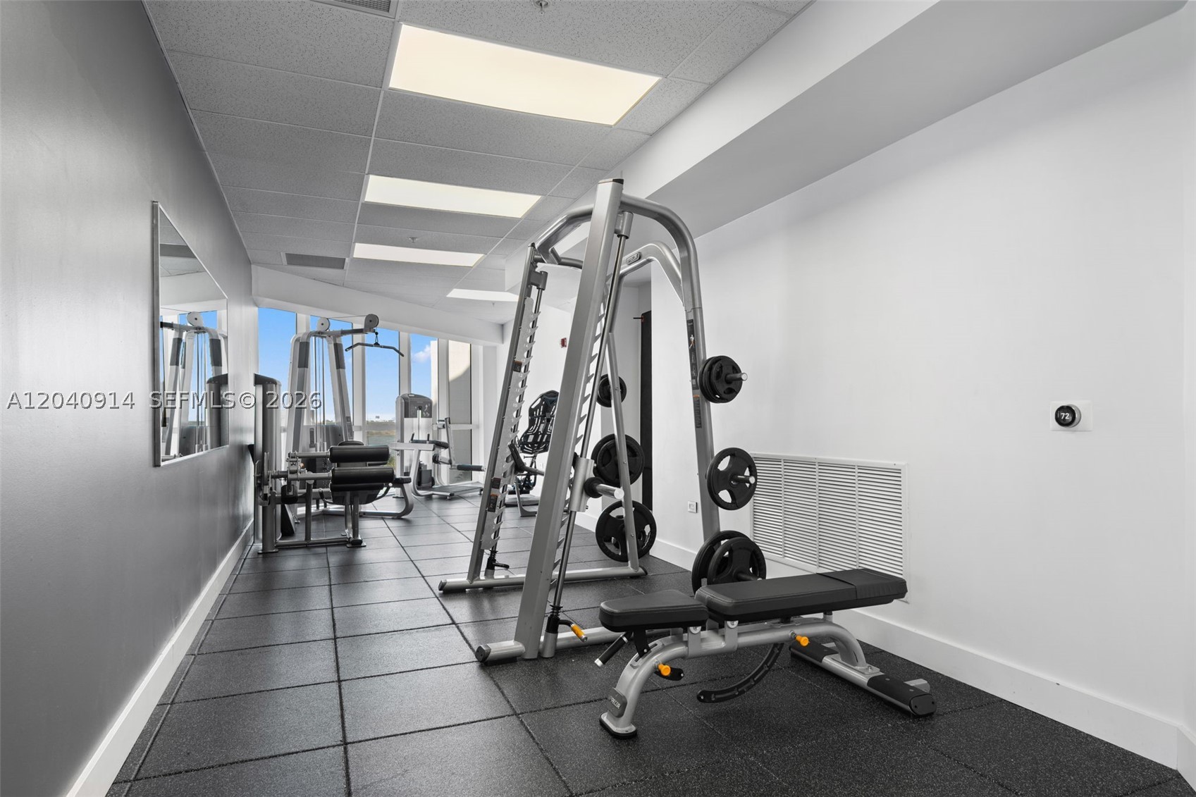 image Platinum Condominium32