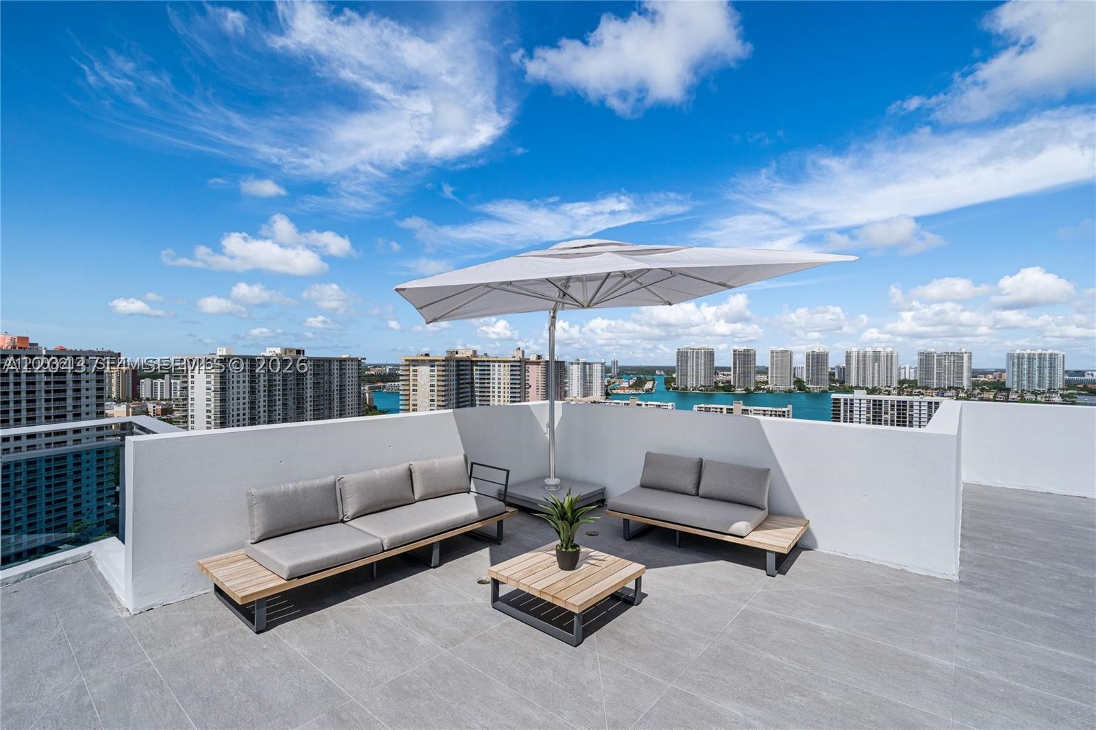 17550 Collins Ave #PH1 Sunny Isles Beach, FL 33160