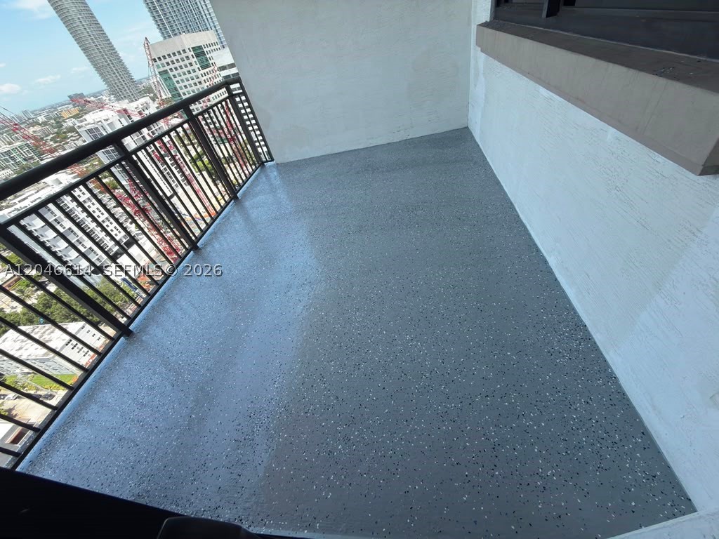 image Nine at Mary Brickell Village12