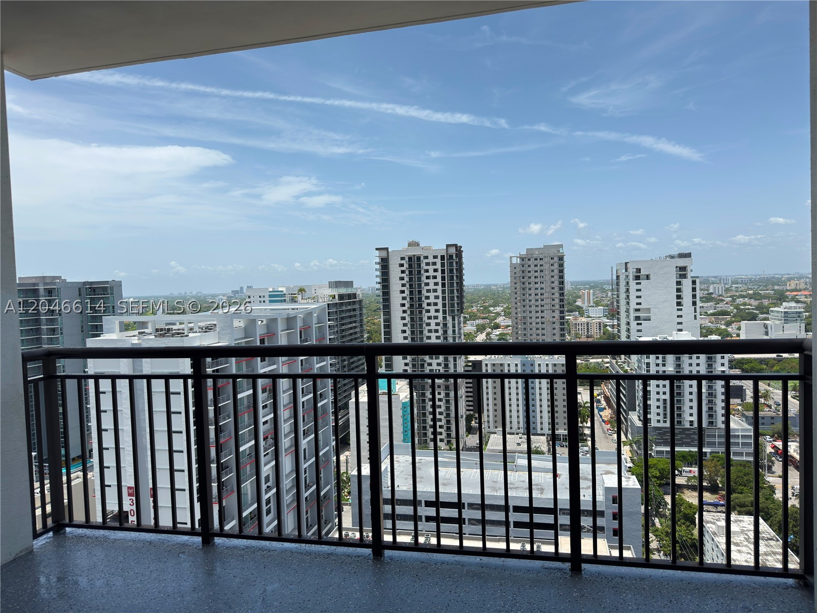 image Nine at Mary Brickell Village14