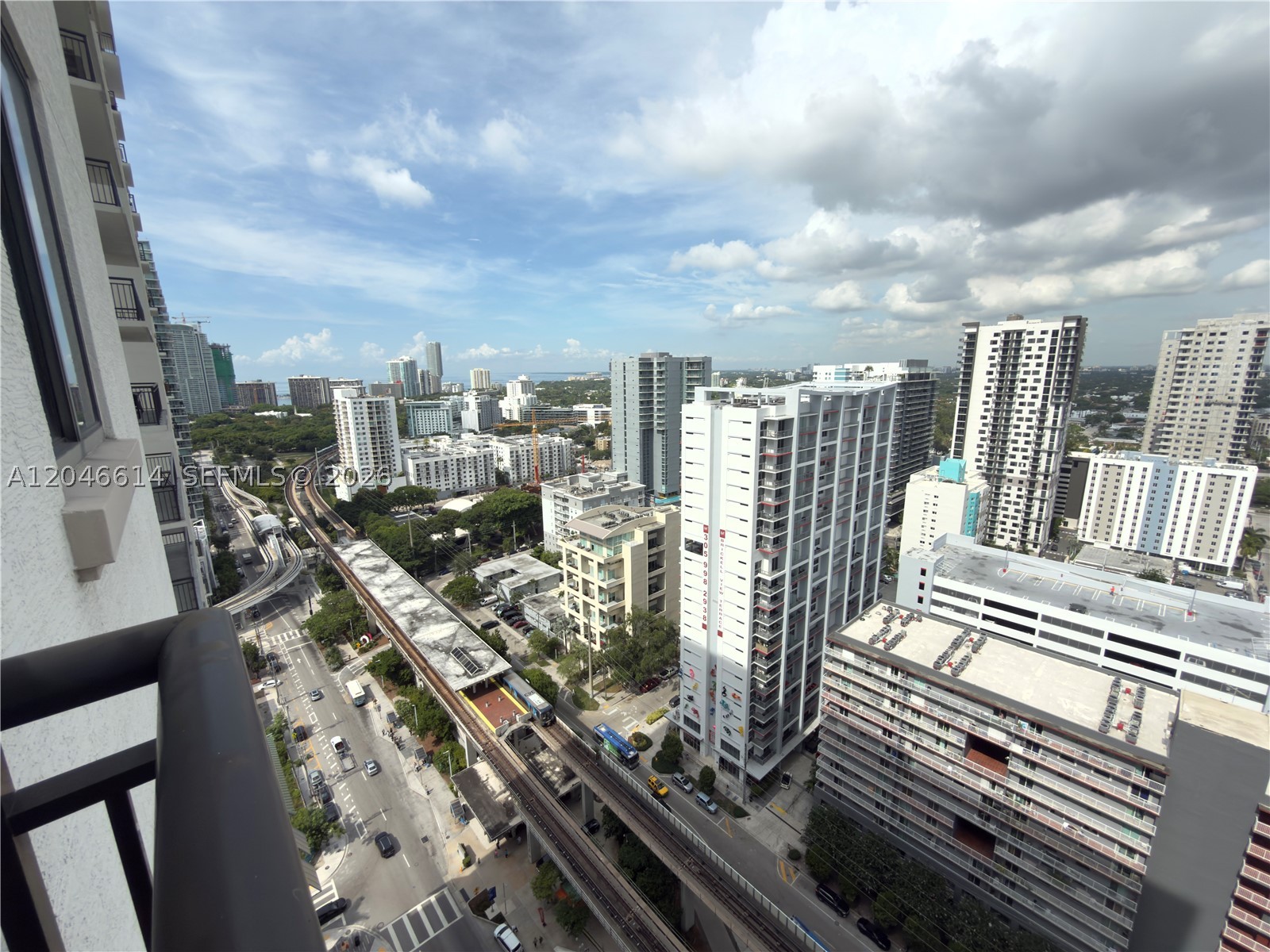 image Nine at Mary Brickell Village16