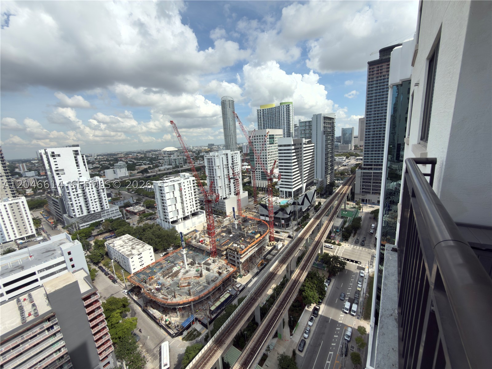 image Nine at Mary Brickell Village18