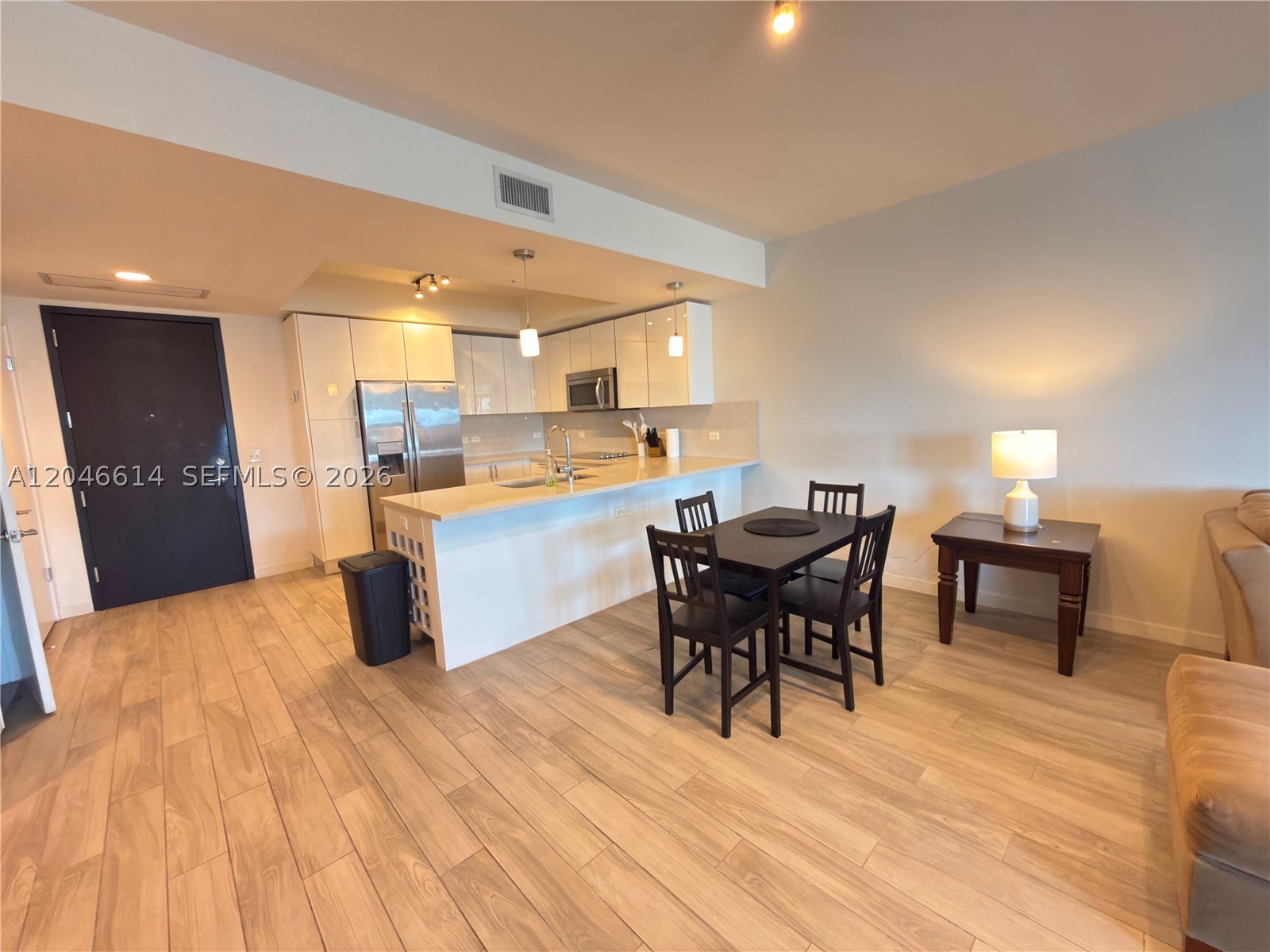 image Nine at Mary Brickell Village2