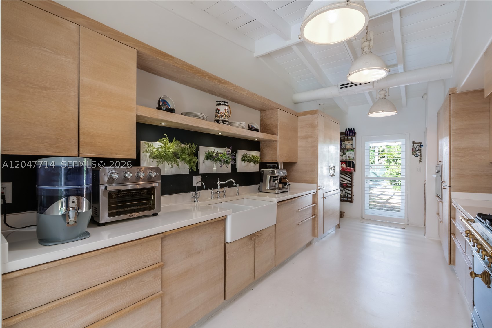 330 Gulf Rd Key Biscayne, FL 33149