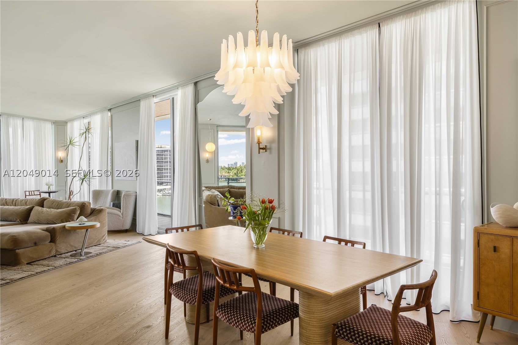 image Monaco Yacht Club & Residences Miami Beach10