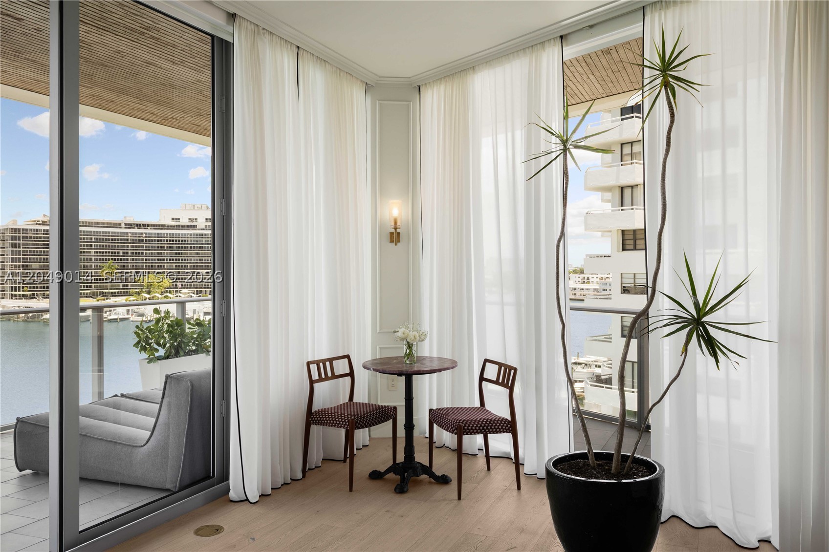 image Monaco Yacht Club & Residences Miami Beach12