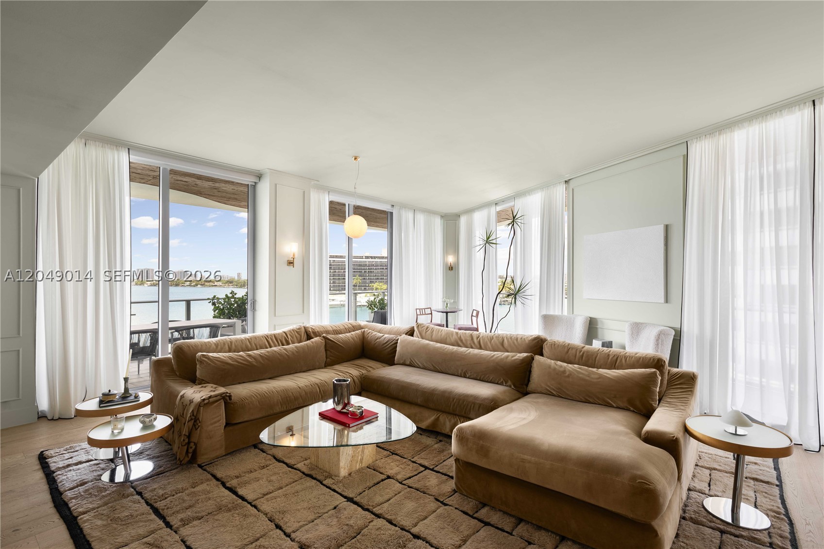 image Monaco Yacht Club & Residences Miami Beach17
